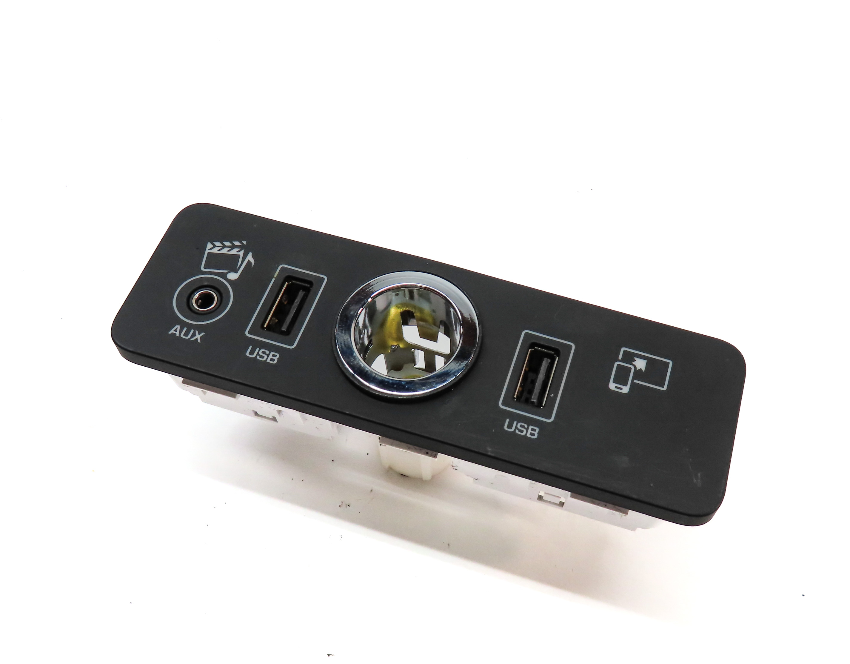 2016 RANGE ROVER SPORT (L494) AUX IN w/ USB 12V POWER SOCKET PANEL — exact item pictured